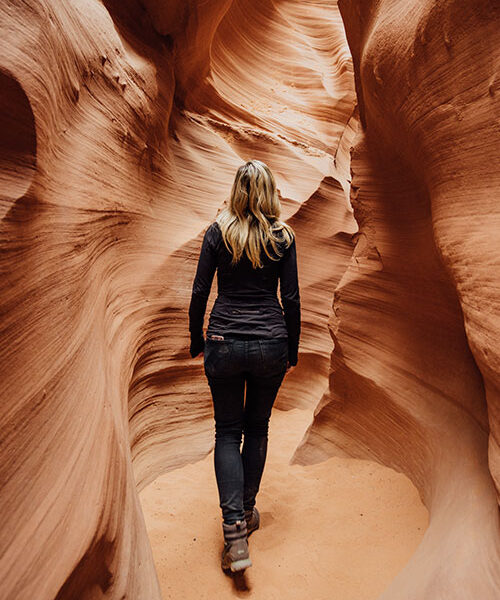 تور لحظه اخری ارزان طوفان پرشین